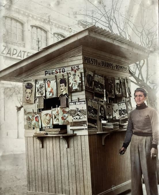 Antiguo kiosco de calle 1 sur 5 Oriente, s.f.