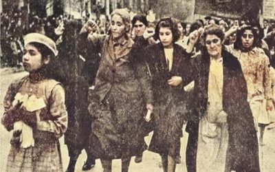 Mujeres talquinas desfilan durante visita de Pedro Aguirre Cerda, año 1940