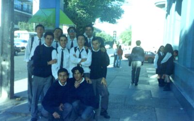 Estudiantes secundarios de Talca en el centro de la ciudad, s.f.