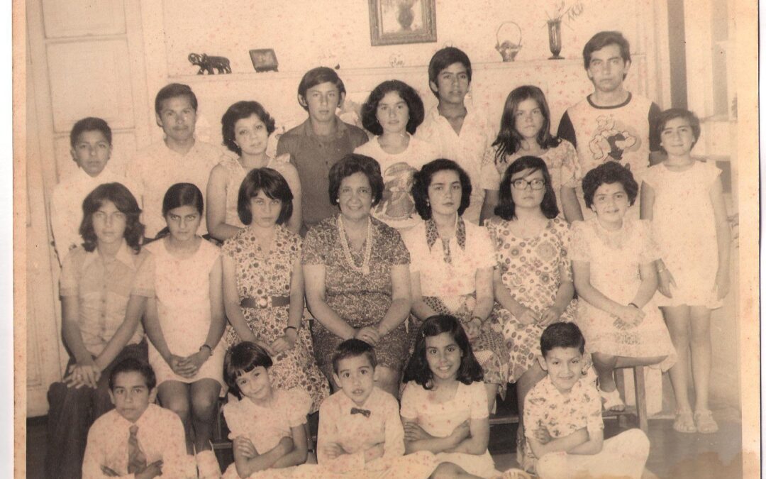 Integrantes del Conservatorio Musical de Talca, año 1975