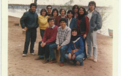 Jóvenes de Rotaract en el Río Claro de Talca, año 1986